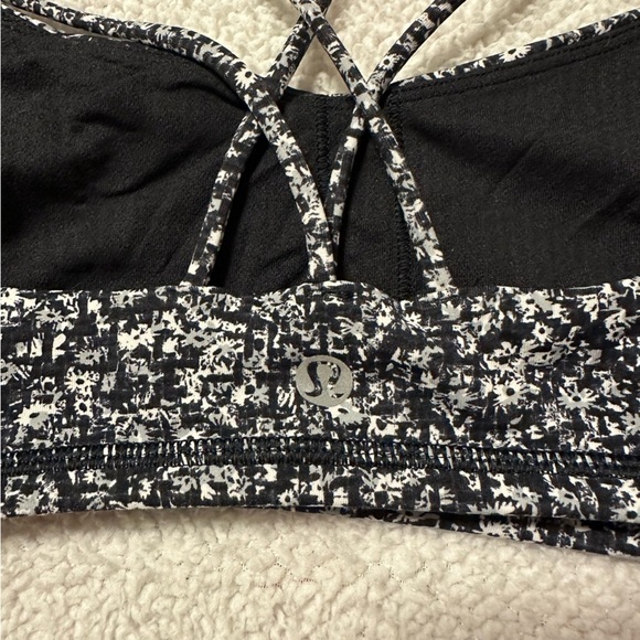 Lululemon Free To Be Sports Bra Daisy Dust Alpine White Black - Picture 5 of 8